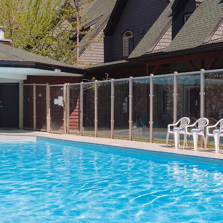 Appartamento Grassihaus Mountain Getaway Canmore Esterno foto